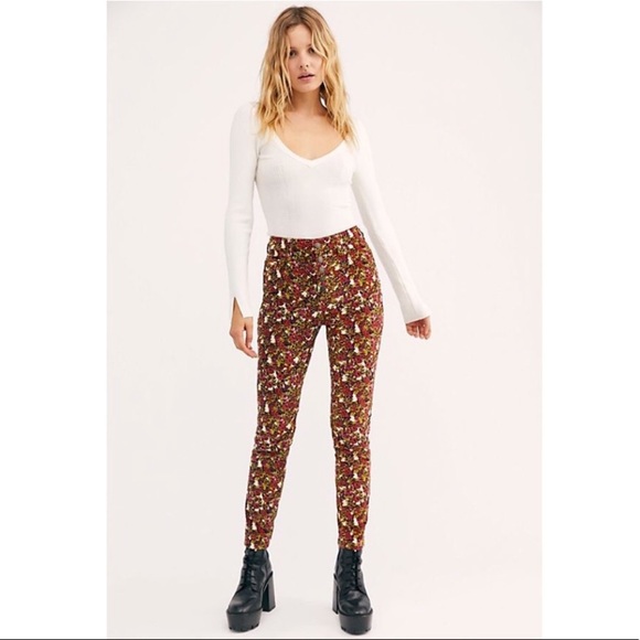 NEW Free People Sun Chaser Floral Skinny Pants - Picture 3 of 16